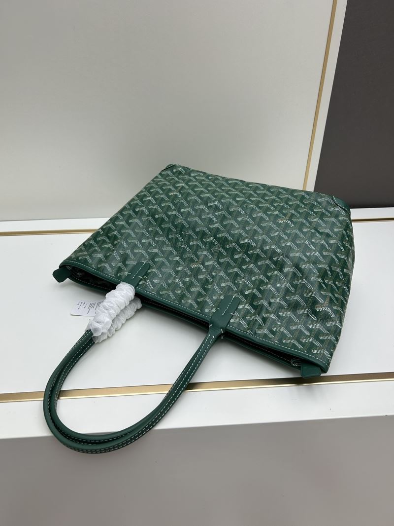 Goyard Shopping Bags